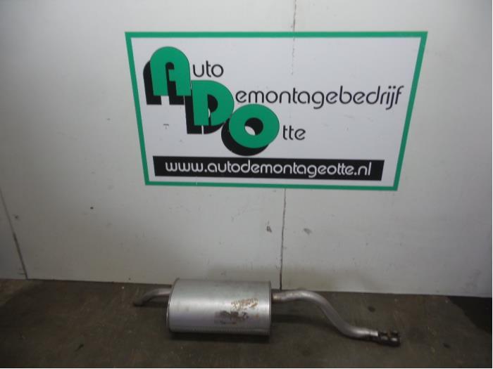 Echappement silencieux arrière d'un Renault Clio (Clio 2 98, Autos : Pièces & Accessoires, Renault, -, 3 mois de garantie, Utilisé