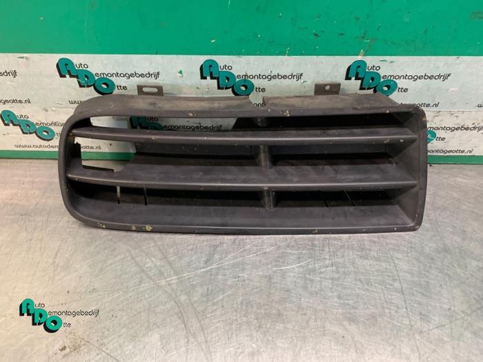 Bumper Rooster van een Volkswagen Golf (Golf 97-), Auto-onderdelen, Gebruikt, -, Volkswagen, -