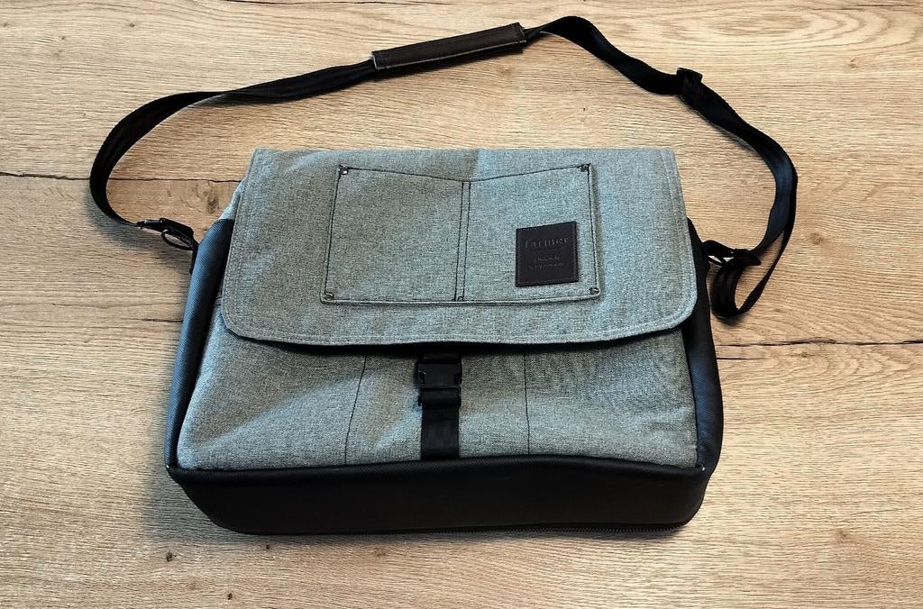 Luiertas Mutsy Evo Farmer, Kinderen en Baby's, Luiertassen, Ophalen of Verzenden, Zo goed als nieuw, Schoudertas