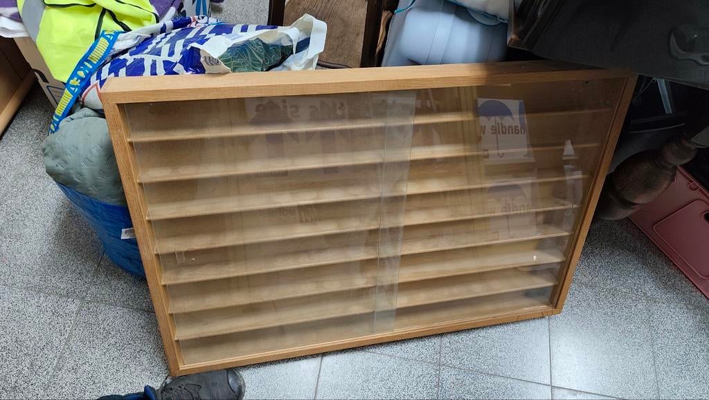 Vitrine kast modelbouw kast, Huis en Inrichting, Kasten | Vitrinekasten, Ophalen
