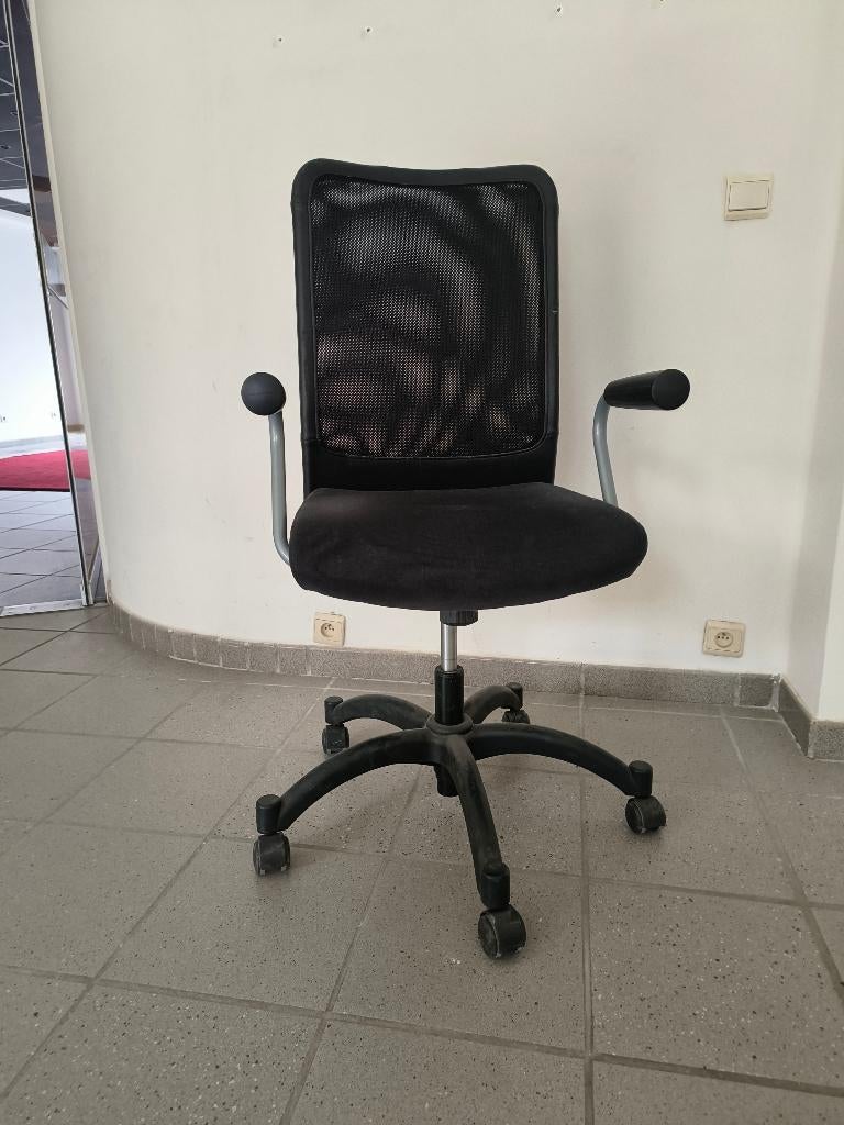 Chaise de bureau avec accoudoirs, Enlèvement, Utilisé, Noir, Chaise de bureau