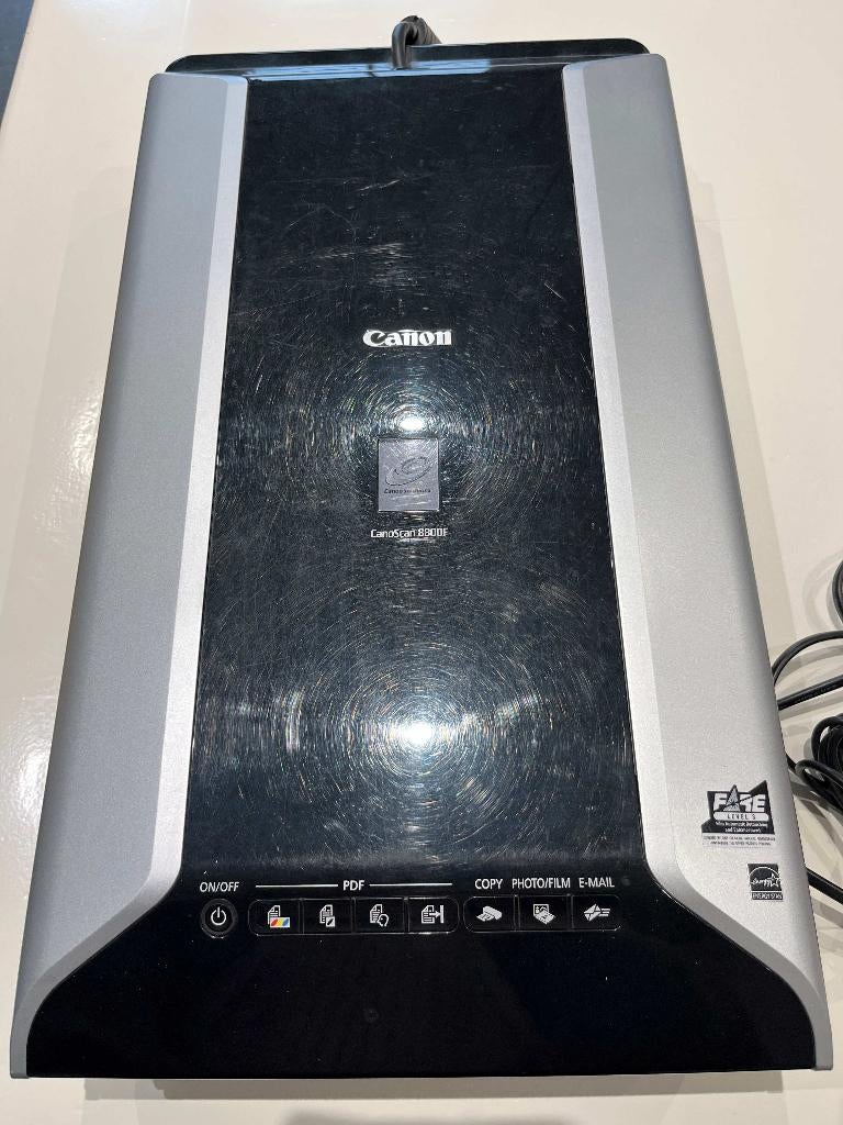 Canon "CanoScan 8800F" flatbed scanner, Computers en Software, Scanners, Gebruikt, Flatbedscanner, Ophalen