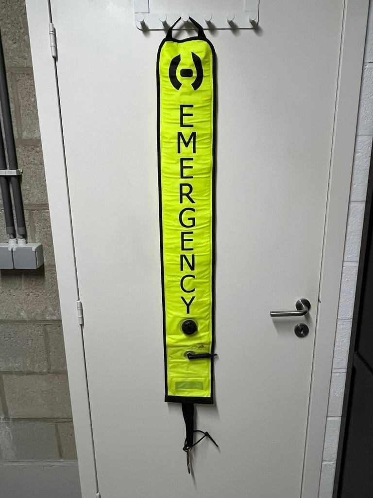 Hollis OSB/SMB ‘emergency’ 120cm met LP ventiel, bungee, Enlèvement ou Envoi