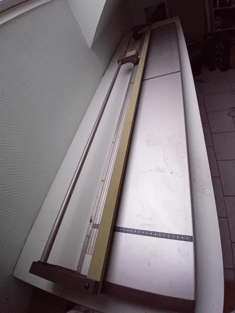 Snijmachine voor bouwplannen, Livres, Art & Culture | Photographie & Design, Enlèvement, Comme neuf, Technique