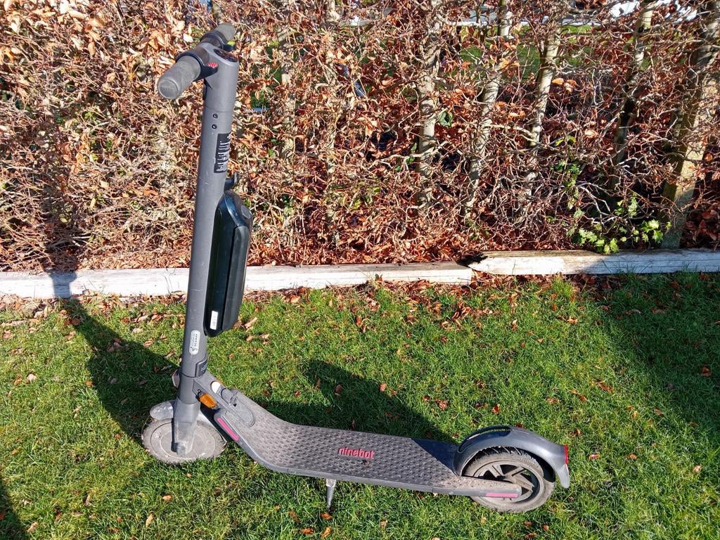 Ninebot step segway, Ophalen, Zo goed als nieuw, Elektrische step (E-scooter), Segway ninebot