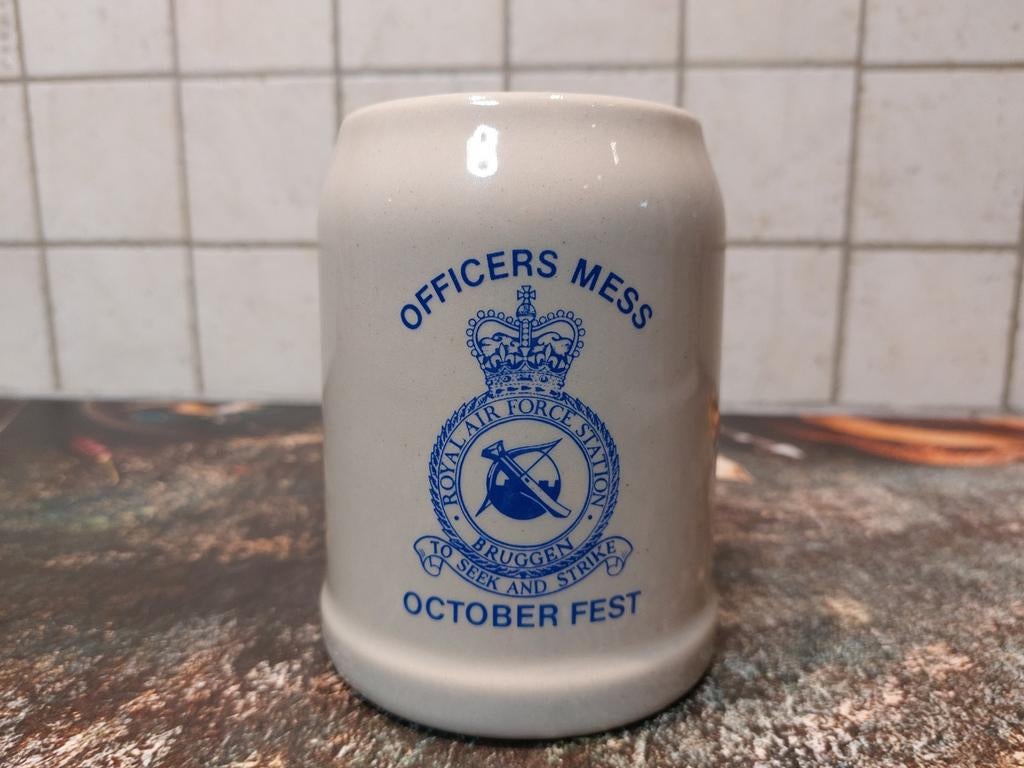 Chope à bière Ponts de la Royal Air Force, Collections, Objets militaires | Général, Enlèvement ou Envoi, Armée de l'air, Autres types