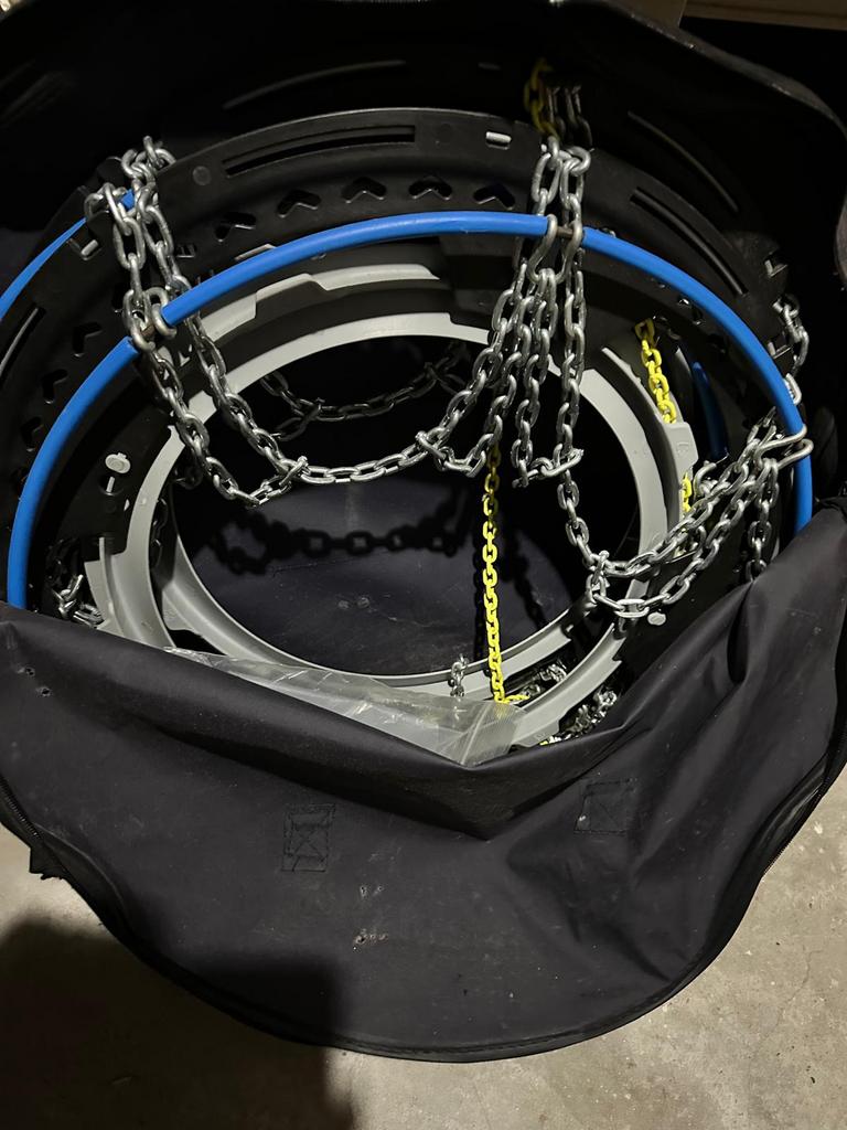 Chaine neige, Autos : Pièces & Accessoires, Enlèvement, BMW