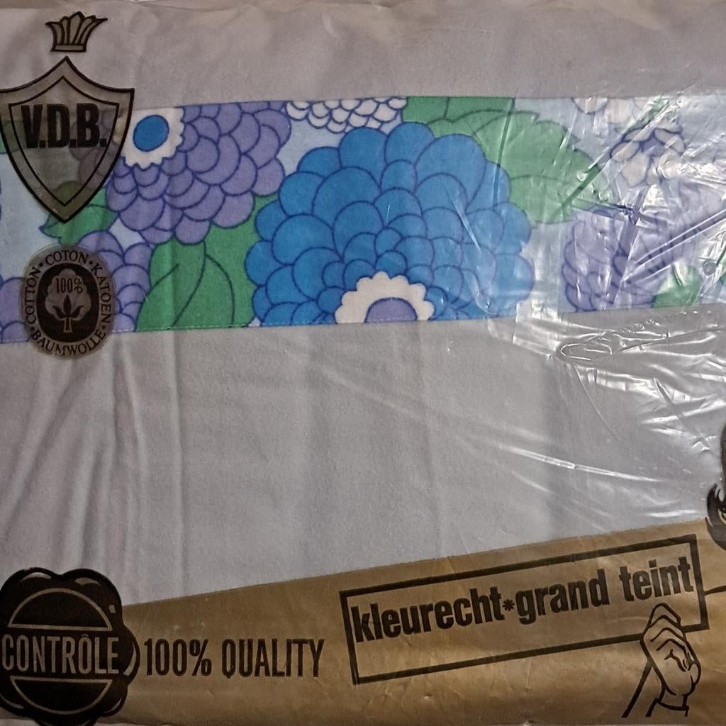 Ensemble de draps en flanelle pour 2 personnes. Nouveau, Maison & Meubles, Enlèvement ou Envoi