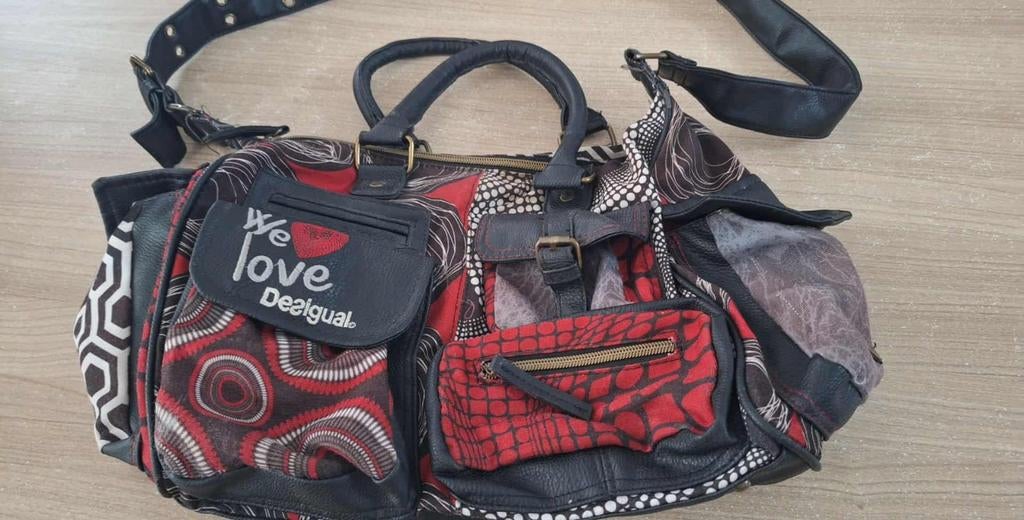 Sac Desigual, Bijoux, Sacs & Beauté, Sacs | Sacs Femme, Enlèvement, Comme neuf