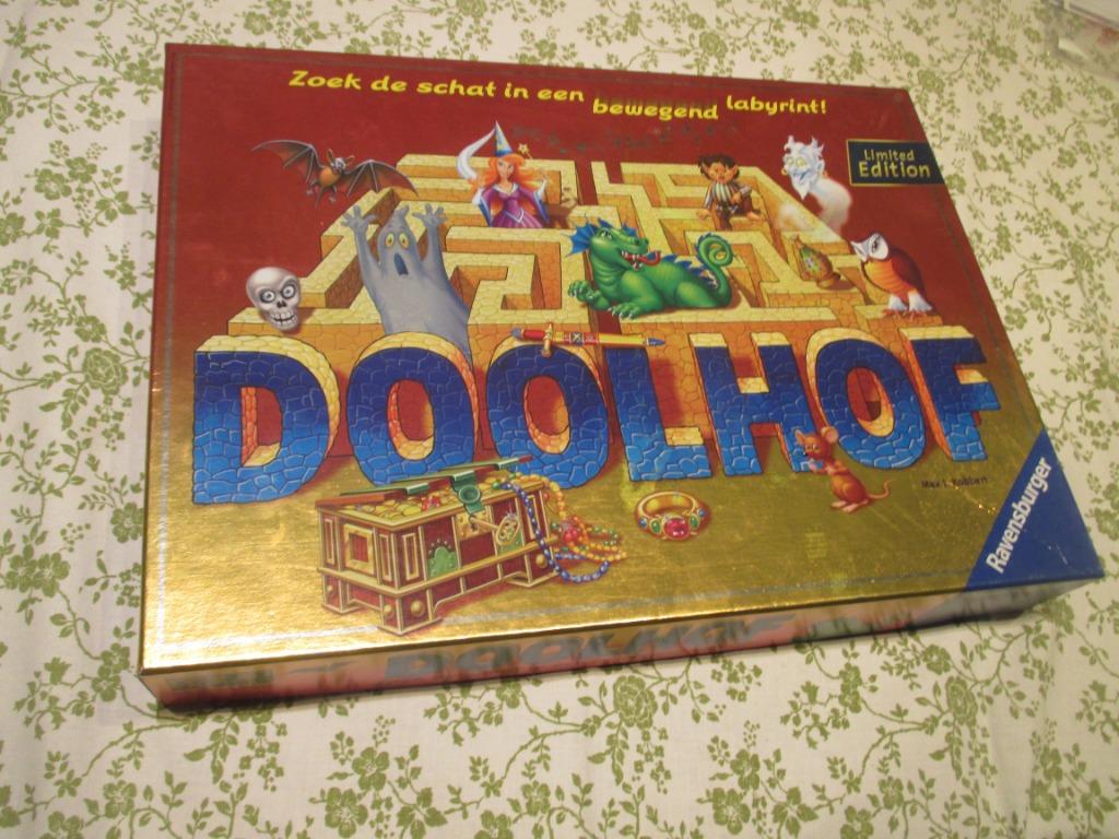 Doolhof - Ravensburger, Hobby en Vrije tijd, Gezelschapsspellen | Bordspellen, Ophalen of Verzenden, Zo goed als nieuw