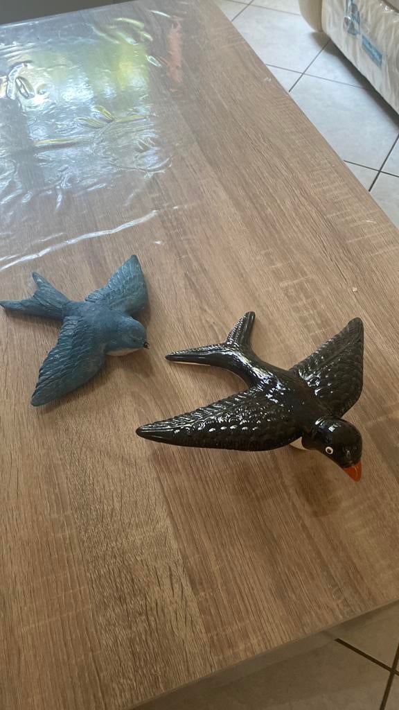 Paar oude grote zwaluwen, uitstekende staat, Verzamelen, Porselein, Kristal en Bestek