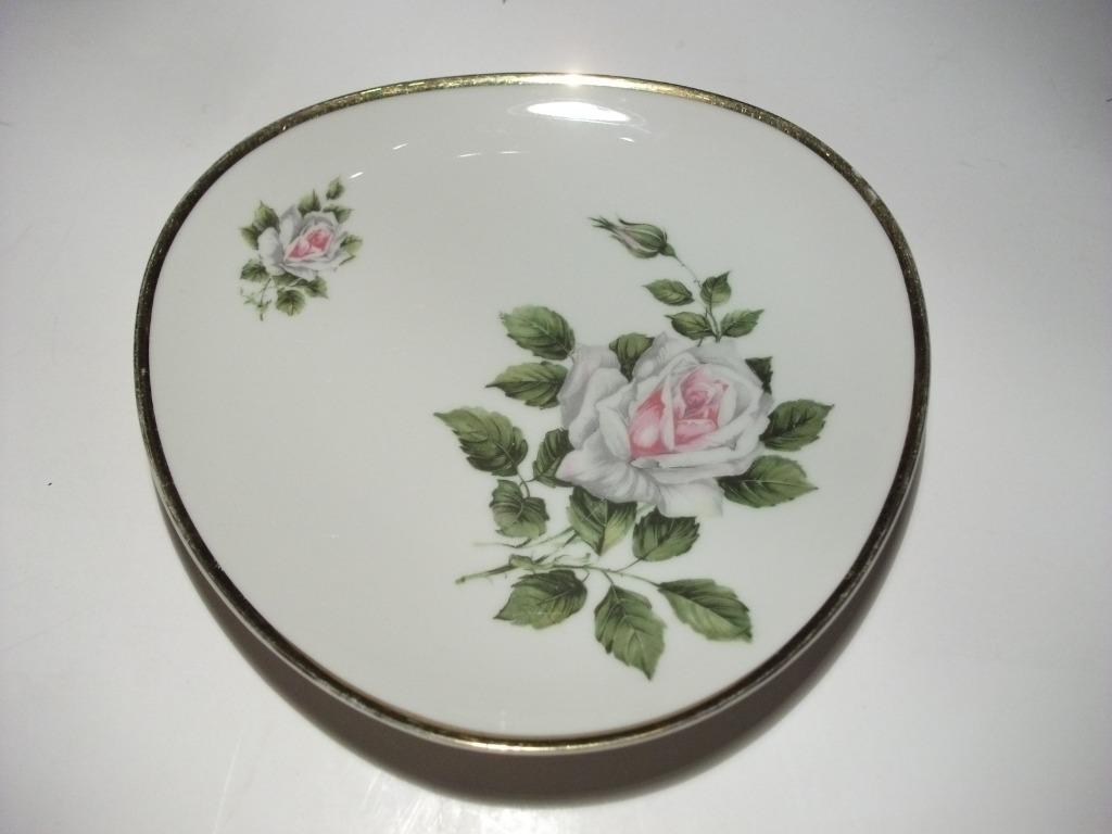 Plat triangulaire Bavaria Johann Seltmann Vohenstrauss, Enlèvement ou Envoi