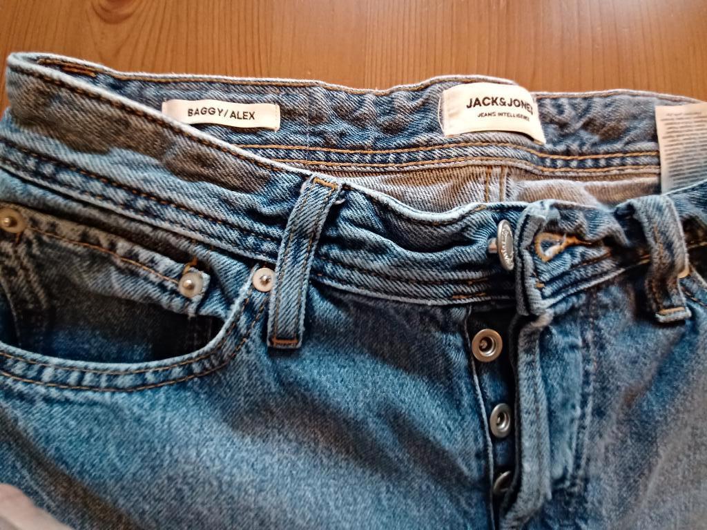 Jeans baggy Jack & Jones 28/32, Kleding | Heren, Spijkerbroeken en Jeans, Ophalen, Blauw, Overige jeansmaten, Gedragen