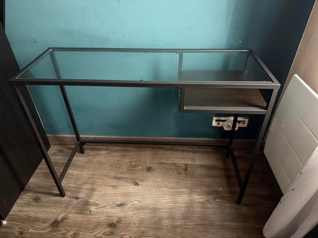 Bureau IKEA VITTSJÖ 100x36 cm – Très bon état – 35€, Enlèvement, Comme neuf, Bureau