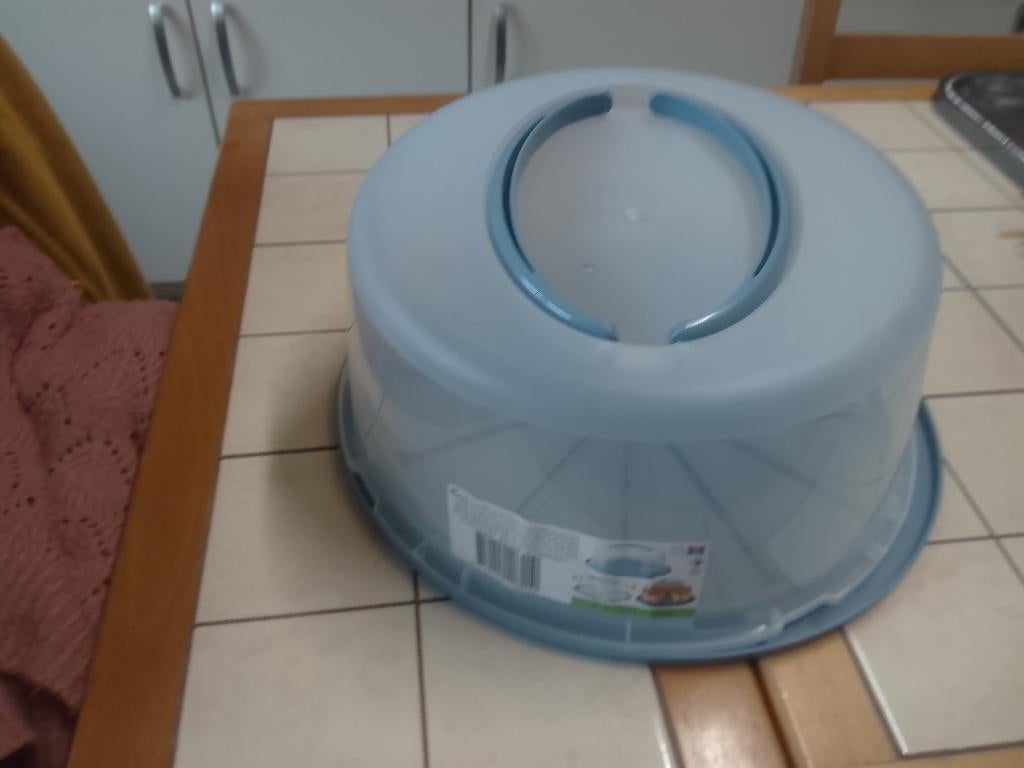 Boîte a gâteaux ou à tarte, Ophalen, Zo goed als nieuw, Bus of Trommel