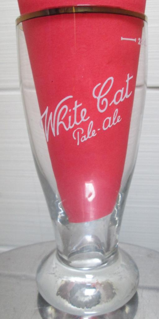 Oud bierglas 'White Cat, Pale-Ale", Verzamelen, Ophalen of Verzenden, Gebruikt, Glas of Glazen