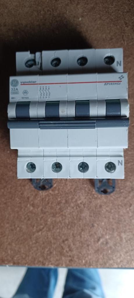 fusible, Bricolage & Construction, Enlèvement, Comme neuf