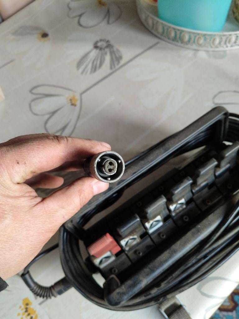 Afstandsbediening met kabel hiab kraan, Enlèvement