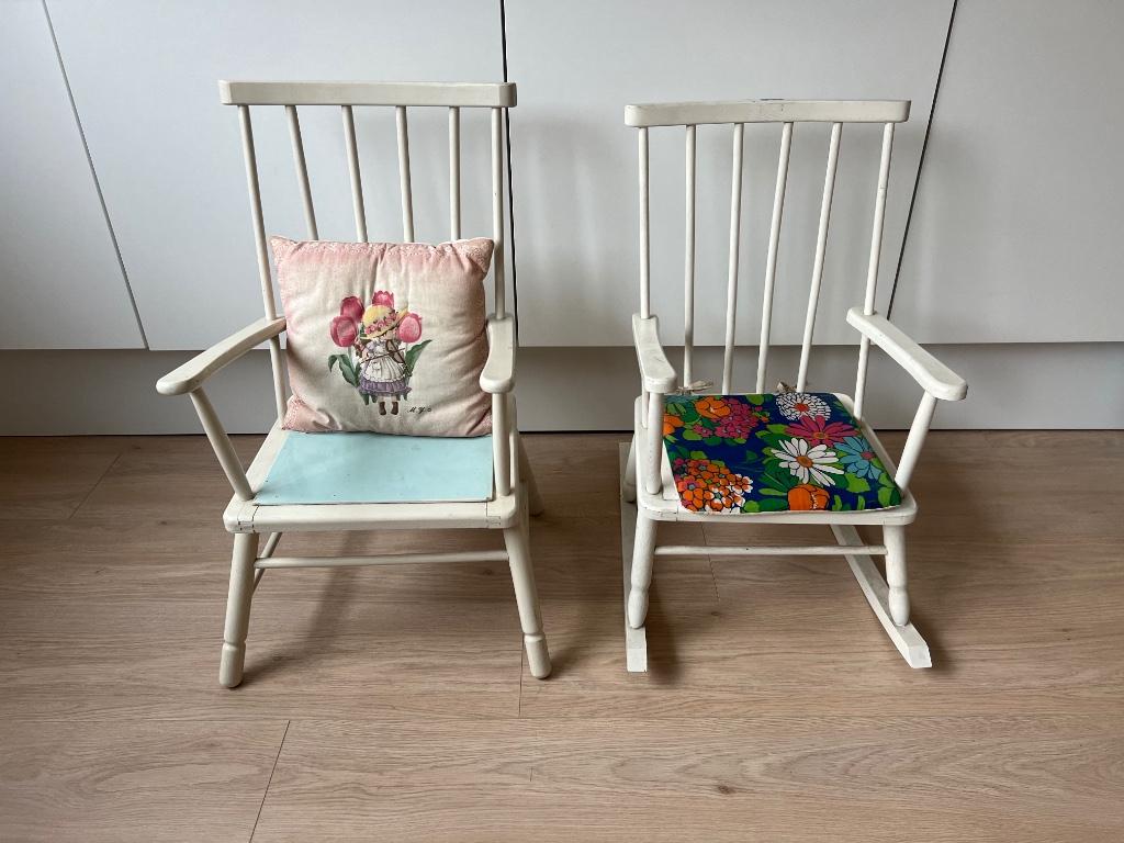 2 antieke - decoratieve poppenstoeltjes, Antiquités & Art, Enlèvement