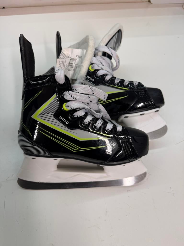 Patins a glace enfant Oxelo taille 34, Enlèvement ou Envoi, Comme neuf