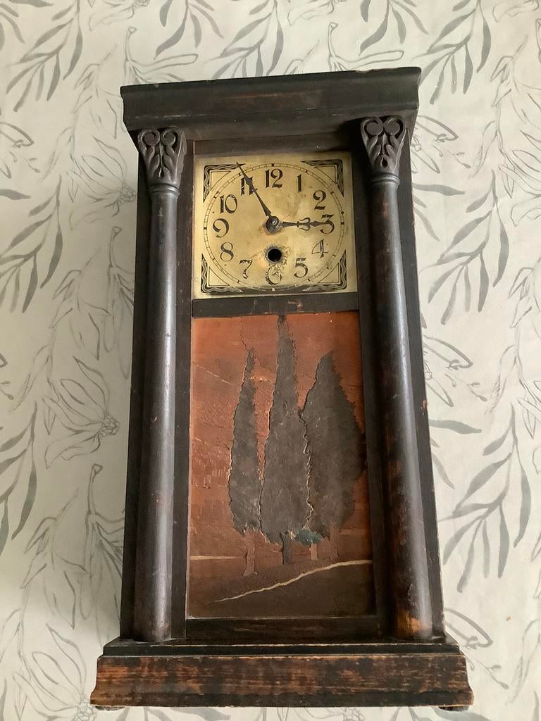 Antieke tafelklok, Ophalen