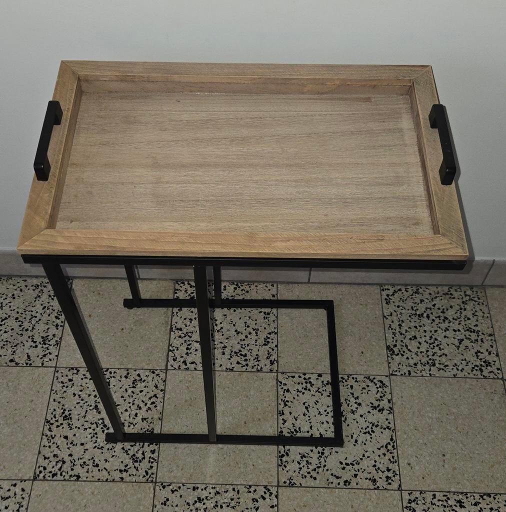 Table d'appoint / bout de canapé