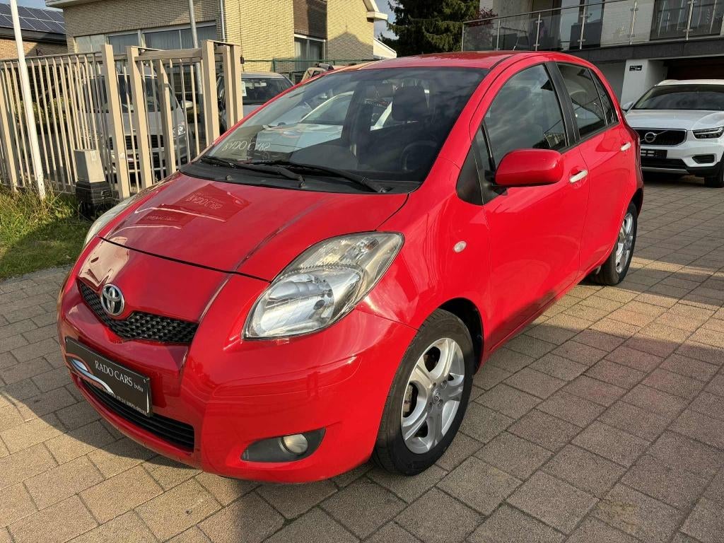 Toyota yaris benzine Van 2011, Elektrische ramen, Bedrijf, 1000 cc, Yaris