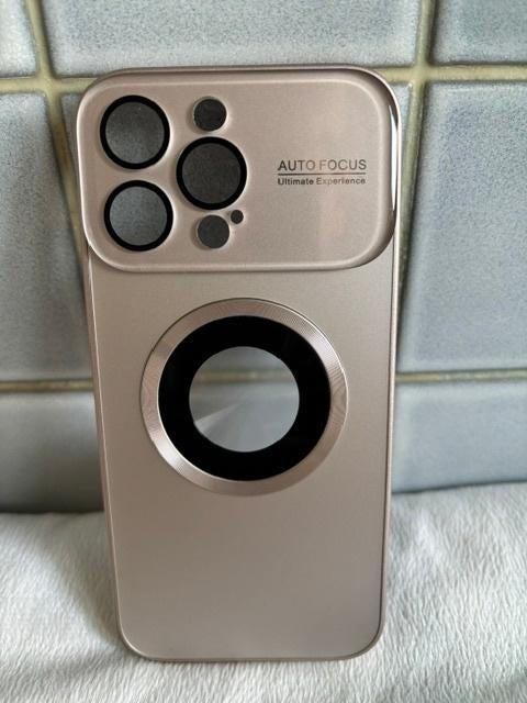 Coque beige IPHONE 16 PRO MAX magnetic, Enlèvement, Comme neuf, Support de téléphone ou Accessoire, Apple iPhone