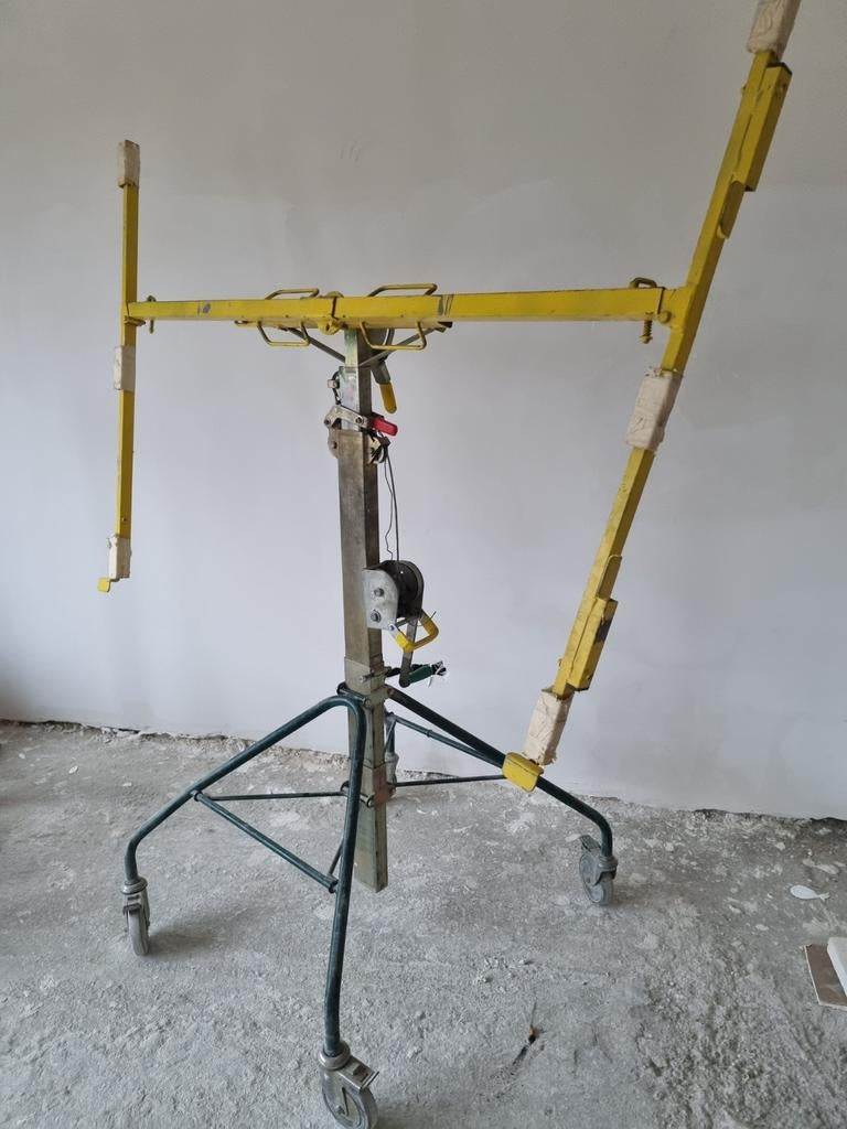 Gyproc lift, Doe-het-zelf en Bouw, Steigers, Ophalen