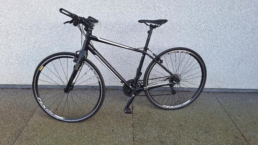 Fiets Specialized Vita Comp X3, Fietsen en Brommers, Fietsen | Dames | Sportfietsen en Toerfietsen, Ophalen, 15 tot 20 versnellingen