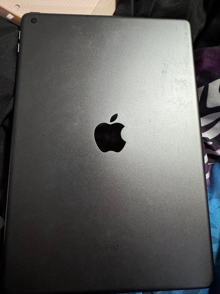 iPad 8e generatie 32GB  + Pencil + hoes – perfecte staat, Apple iPad, 10 pouces, Comme neuf, Enlèvement