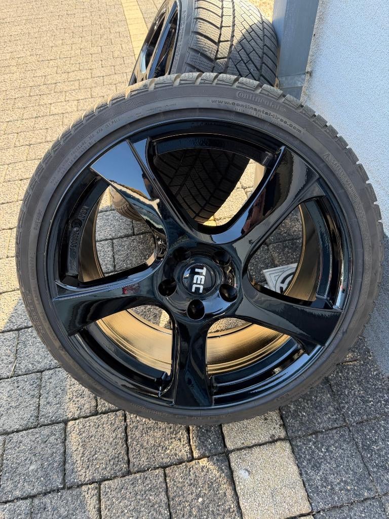 Jantes avec pneus d'hiver 245/35-19XL, Autos : Pièces & Accessoires, Pneus & Jantes, Neuf, Pneus et Jantes, Véhicule de tourisme