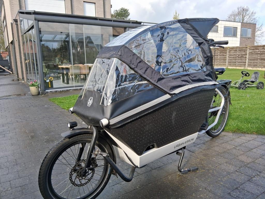 Urban Arrow elektrische bakfiets met slechts 2000km, Fietsen en Brommers, Fietsen | Bakfietsen, Ophalen