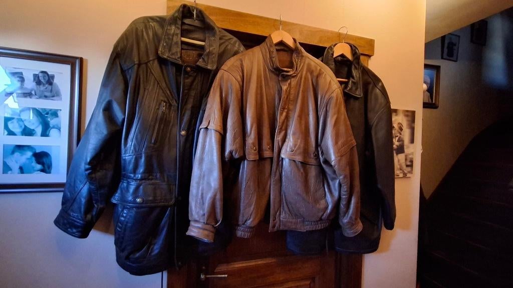 LEDEREN HERENJASSEN AAN 30 EURO maten 52 en 54, Kleding | Heren, Ophalen, Zo goed als nieuw