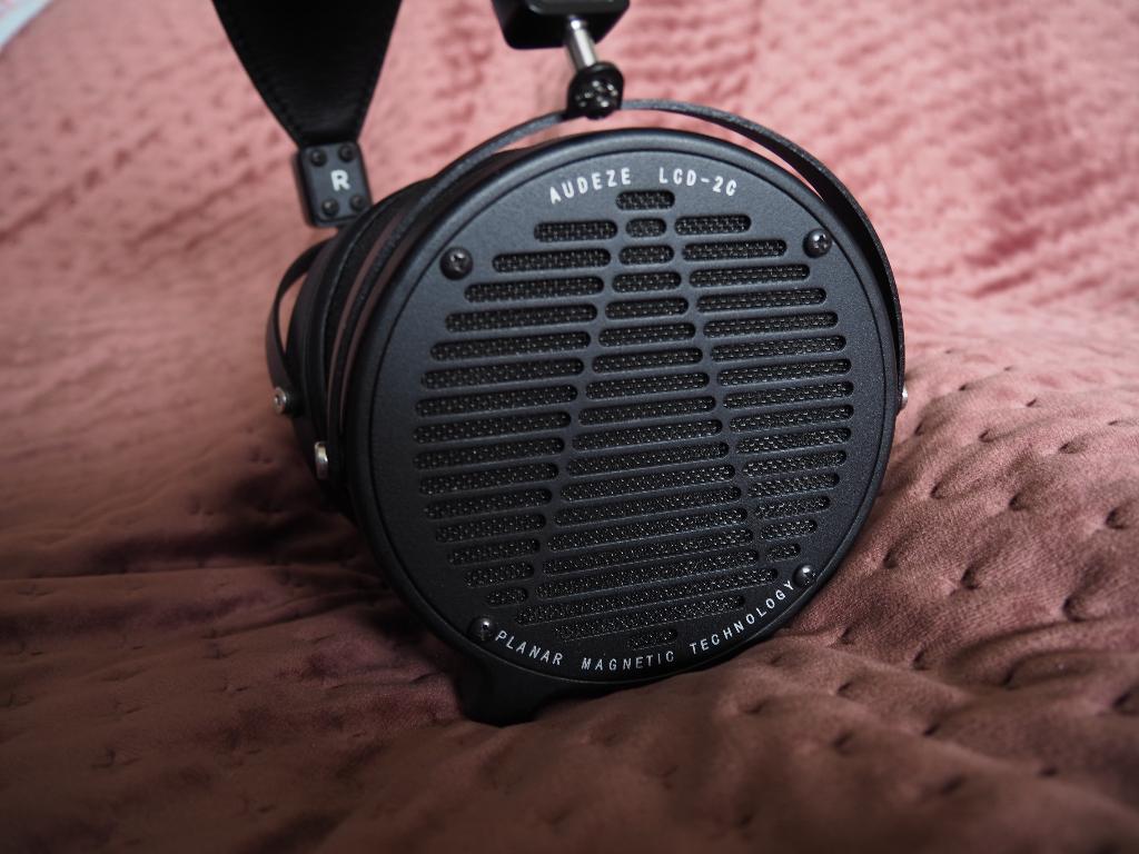 Audeze LCD-2C with new pads, TV, Hi-fi & Vidéo, Casques audio, Enlèvement ou Envoi, Neuf, Circum-aural, Autres marques