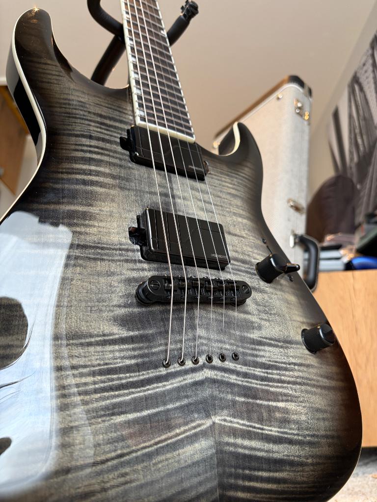 ESP LTD MH1000 charcoal burst 2025, Muziek en Instrumenten, Ophalen, Zo goed als nieuw, Solid body, Overige merken