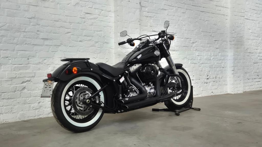 Harley-Davidson Softail Slim 103 5HD@motomobilia, ABS, Permis Moto A, Entreprise, Plus de 35 kW