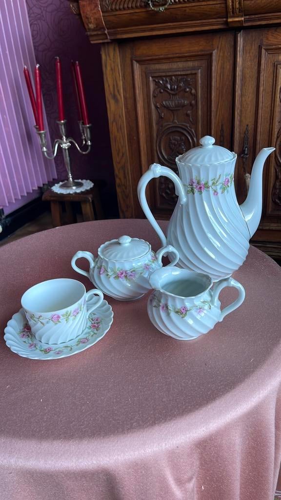 Coffee service Haviland, Enlèvement