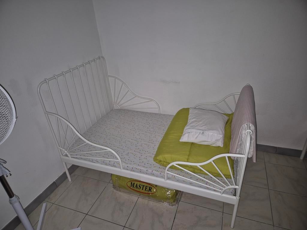 Bed, Ophalen, Zo goed als nieuw, Lattenbodem