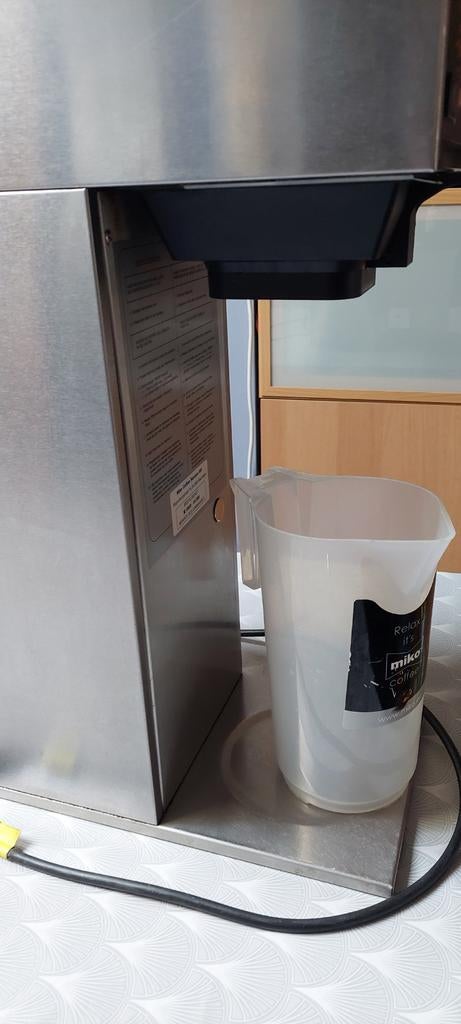 Professionele koffiemachine van Miko 1,8 l, Ophalen of Verzenden