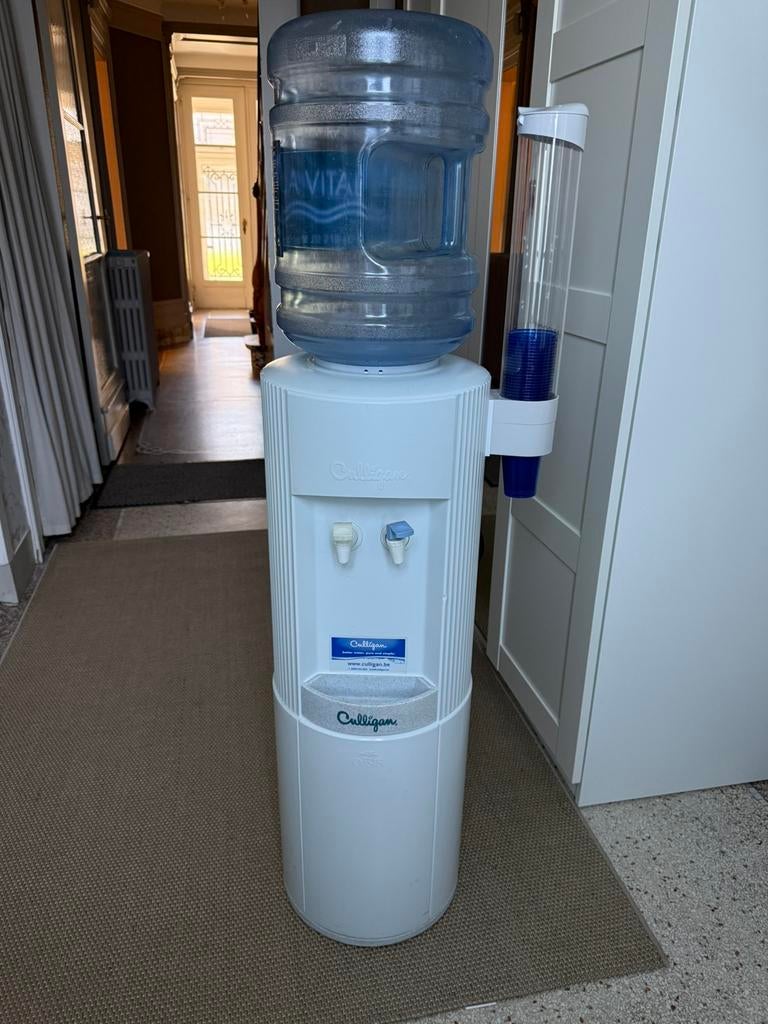 Distributeur /Refroidisseur d’eau, Electroménager, Enlèvement, Utilisé, Refroidisseur d'eau