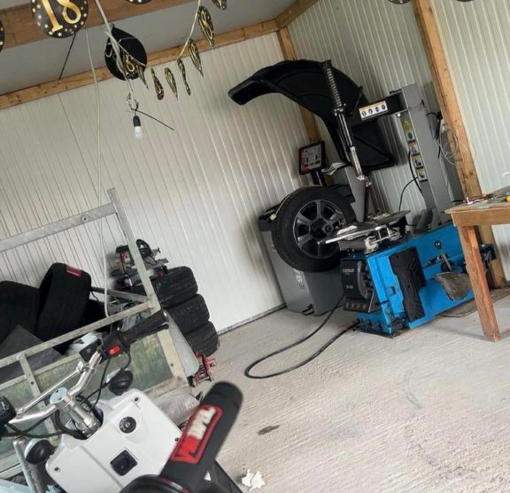 entretien de la voiture...