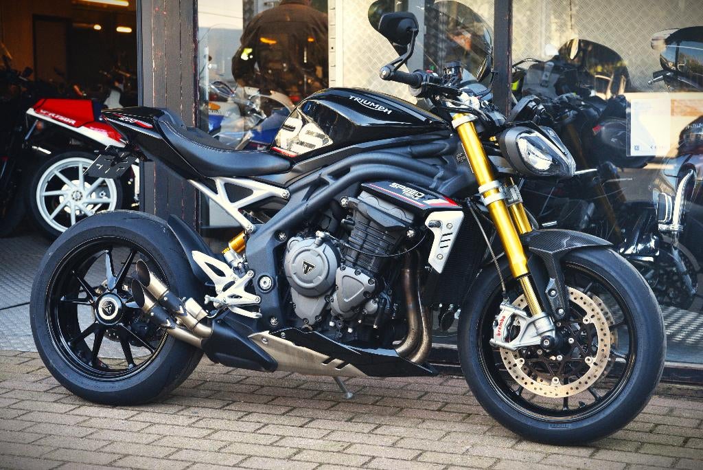 TRIUMPH 1200 SPEED TRIPLE RS ***MOTOVERTE.BE***, Bedrijf, 3 cilinders, 1200 cc, Naked bike