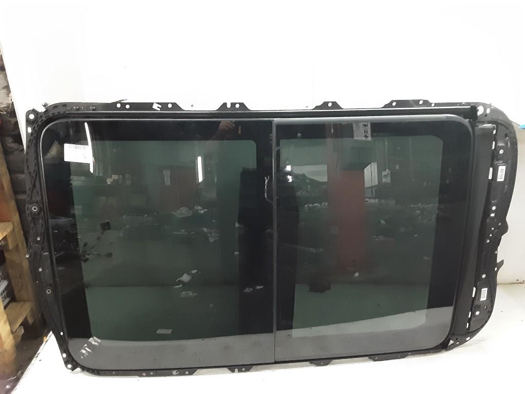 TOIT OUVRANT Golf VII Variant (AUVV) (5G9877041A), Volkswagen, Mevr. I. Hauben, Utilisé, Rue de l'Espoir 34 34
4030  GRIVEGNÉE, BE