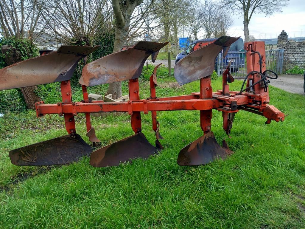 Ploeg, Zakelijke goederen, Ophalen of Verzenden