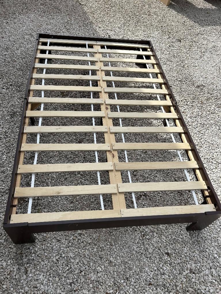 cadre de lit 120m, Une personne, Brun, Enlèvement, Utilisé