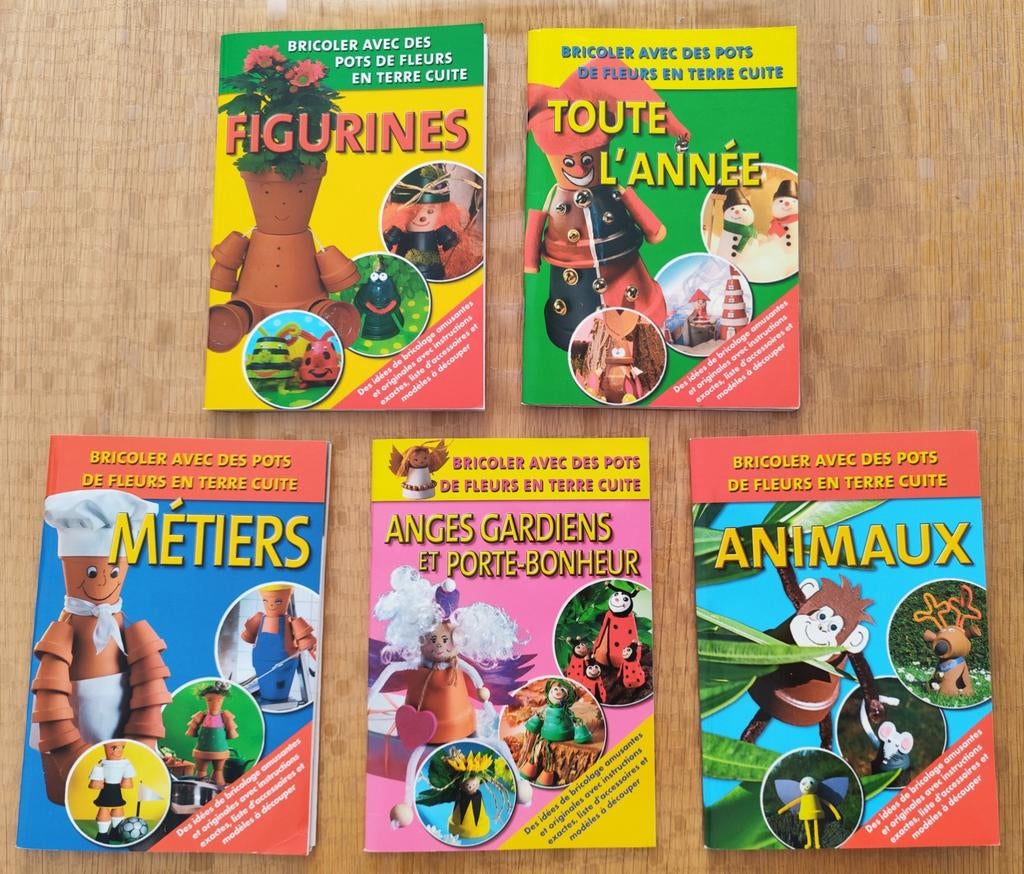 Set van 5 kleine knutselboeken voor aardewerk, Complete serie of reeks, Zo goed als nieuw, Bricoler avec des pots de fleurs en terre cuite