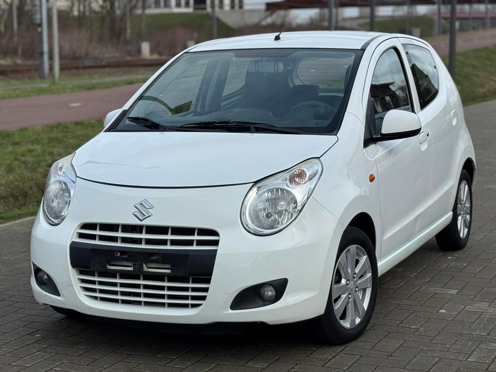 Suzuki Alto//Essence/Euro 5/Automatique, Autos, Suzuki, Achat, 50 kW, Entreprise, 5 portes