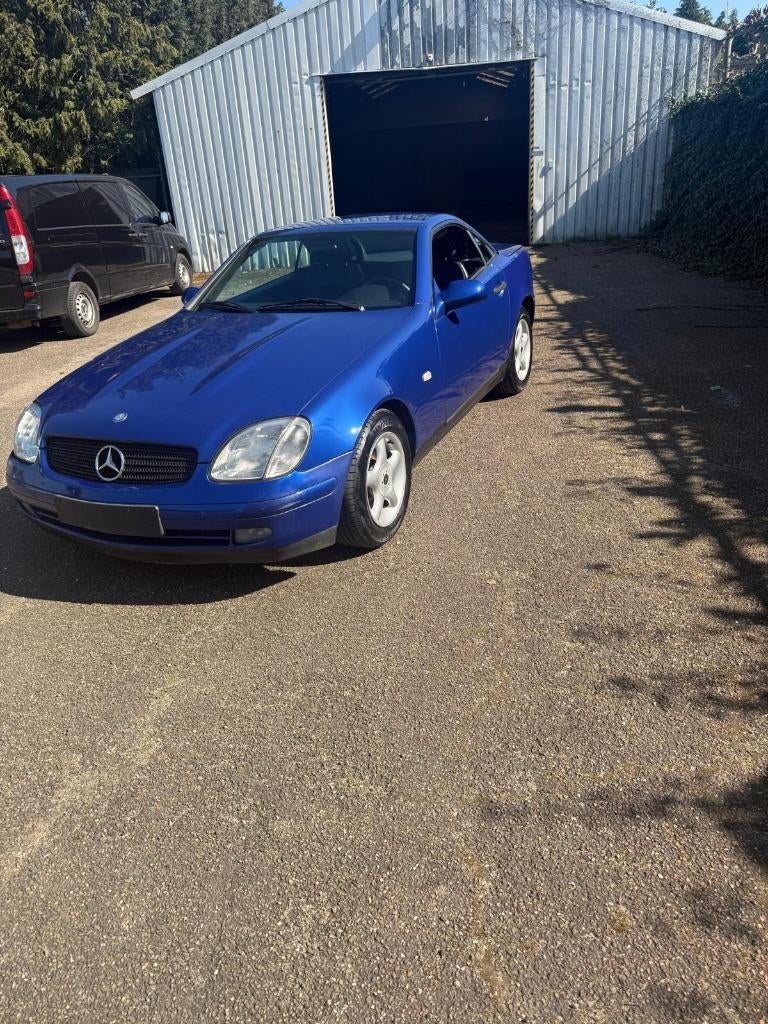 Mercedes SLK 200, Autos, Achat, Intérieur cuir, Boîte manuelle, Noir