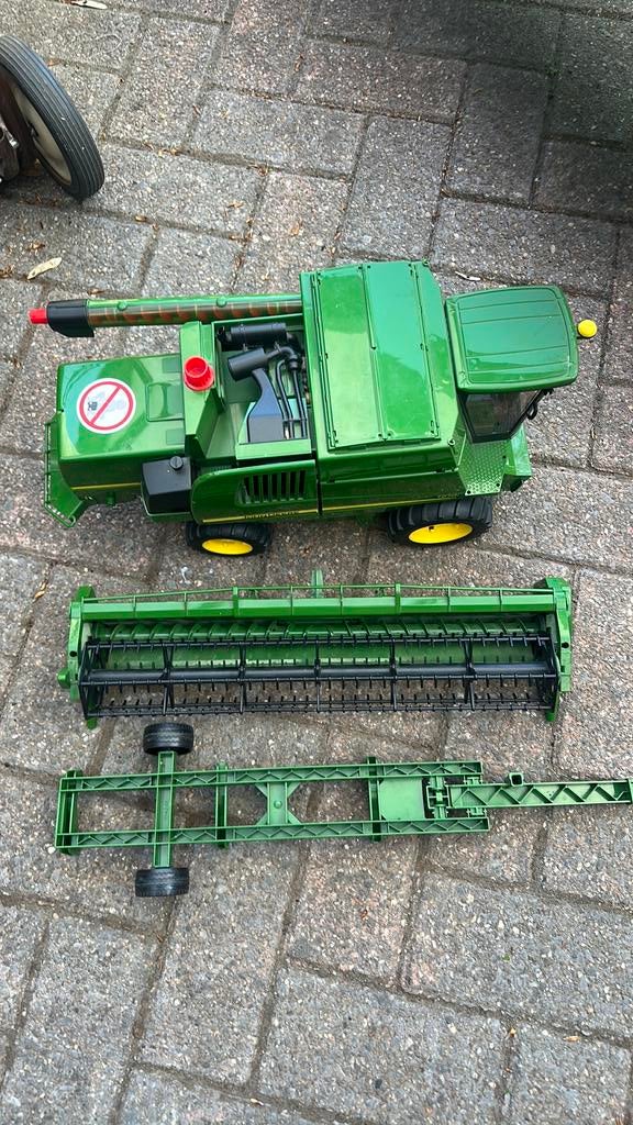 Landbouw speelgoed maaidorser, Verzamelen, Speelgoed, Ophalen of Verzenden, Zo goed als nieuw